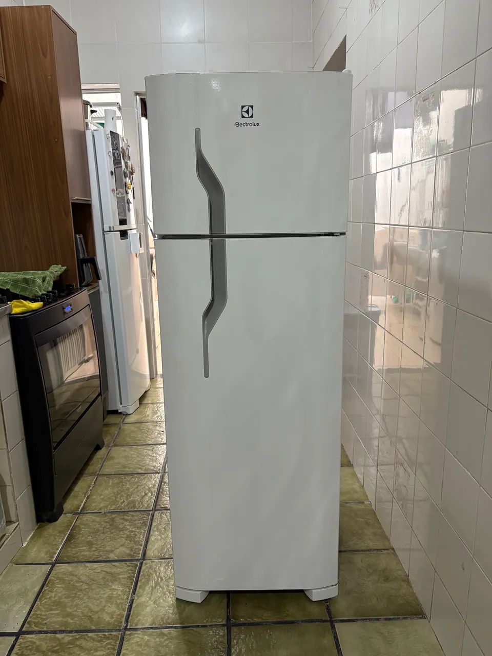 Vendo geladeira Electrolux DC35A 2023 260L - Geladeiras e Freezers