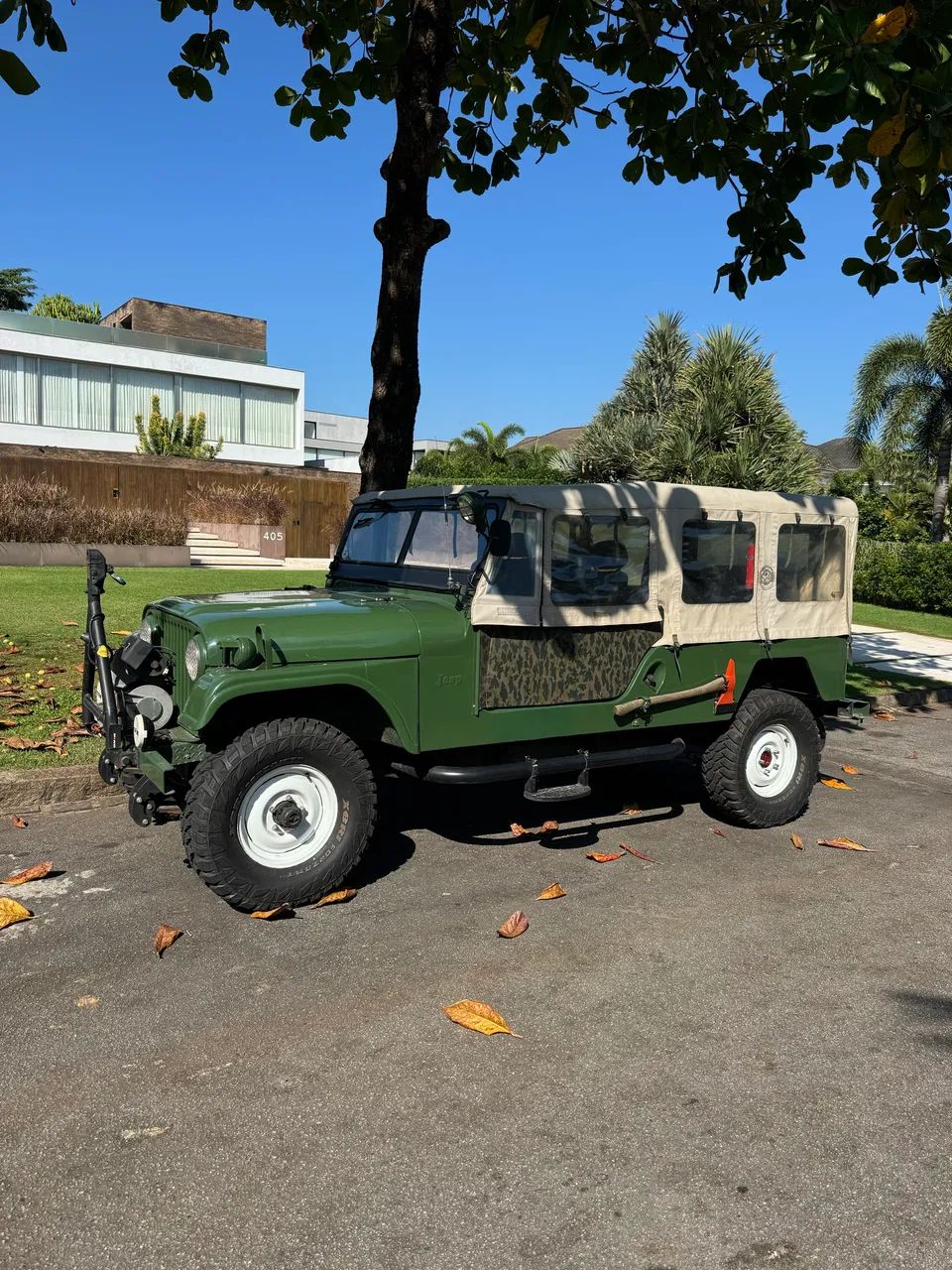 Willys Overland Jeep 2.6 12V Gasolina 2P 1975