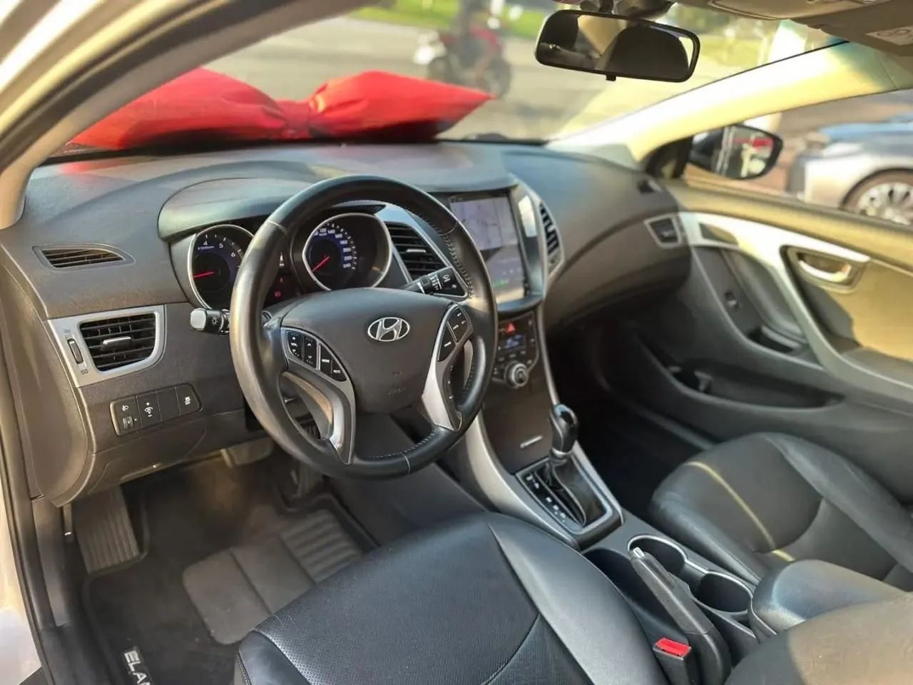 Lexus NX-300 H Luxury 2.5 16V Aut., foto 9 de 15