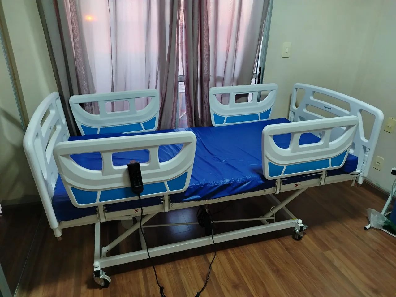 Cama elétrica hospitalar