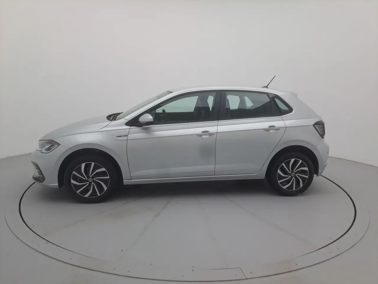 Volkswagen Polo Highline 170 TSI 1.0 Flex 12V Aut., foto 2 de 18