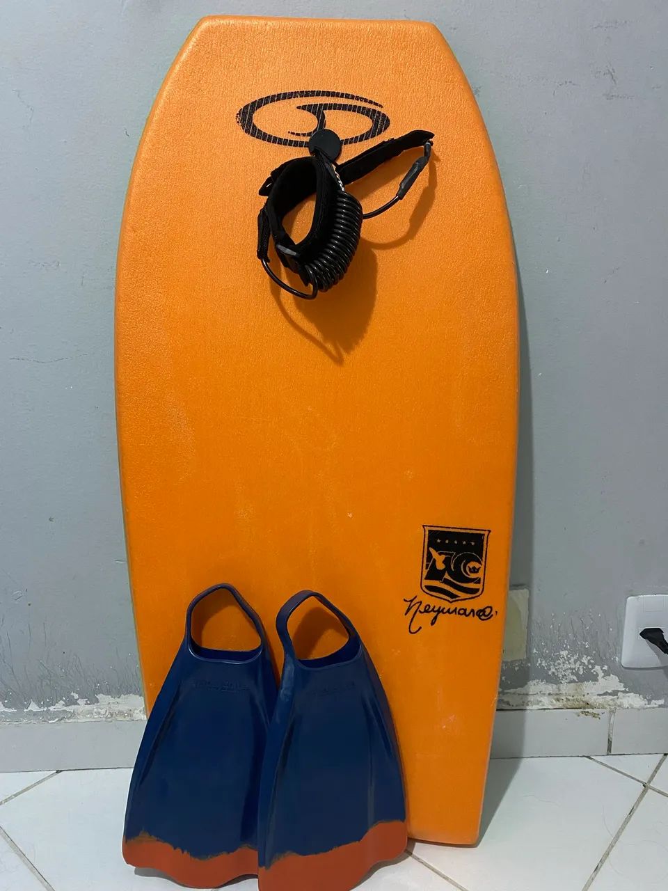 Prancha e kit completo de bodyboard 