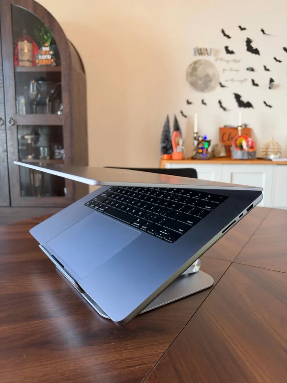 MacBook Pro 16 M1 Pro 32GB 1TB Ótimo estado  - Foto 2