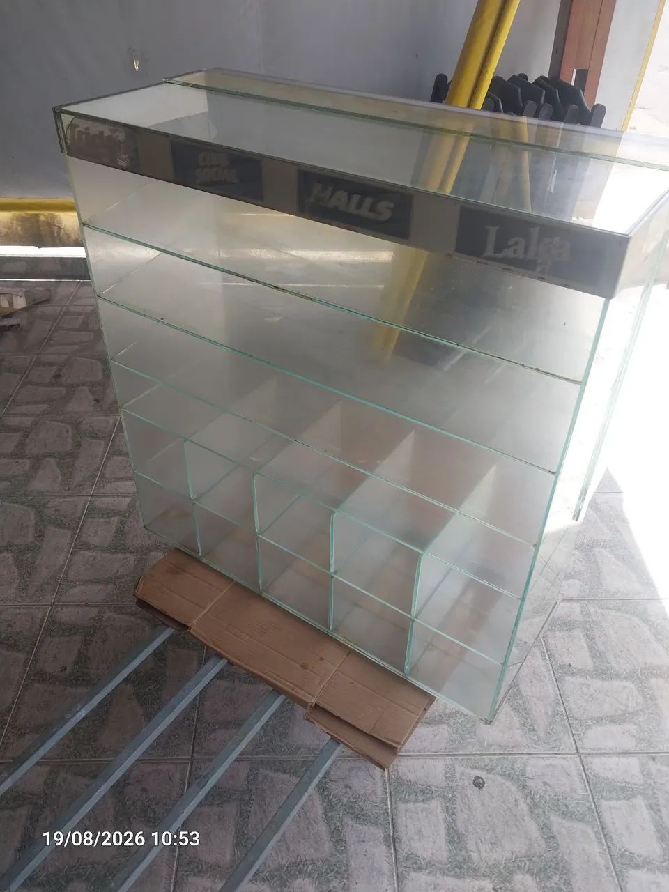 VENDO DOCEIRA EM VIDRO - Foto 2