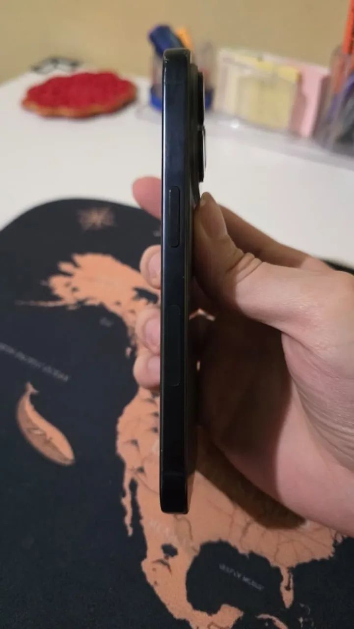 iPhone 15 Pro - Foto 3