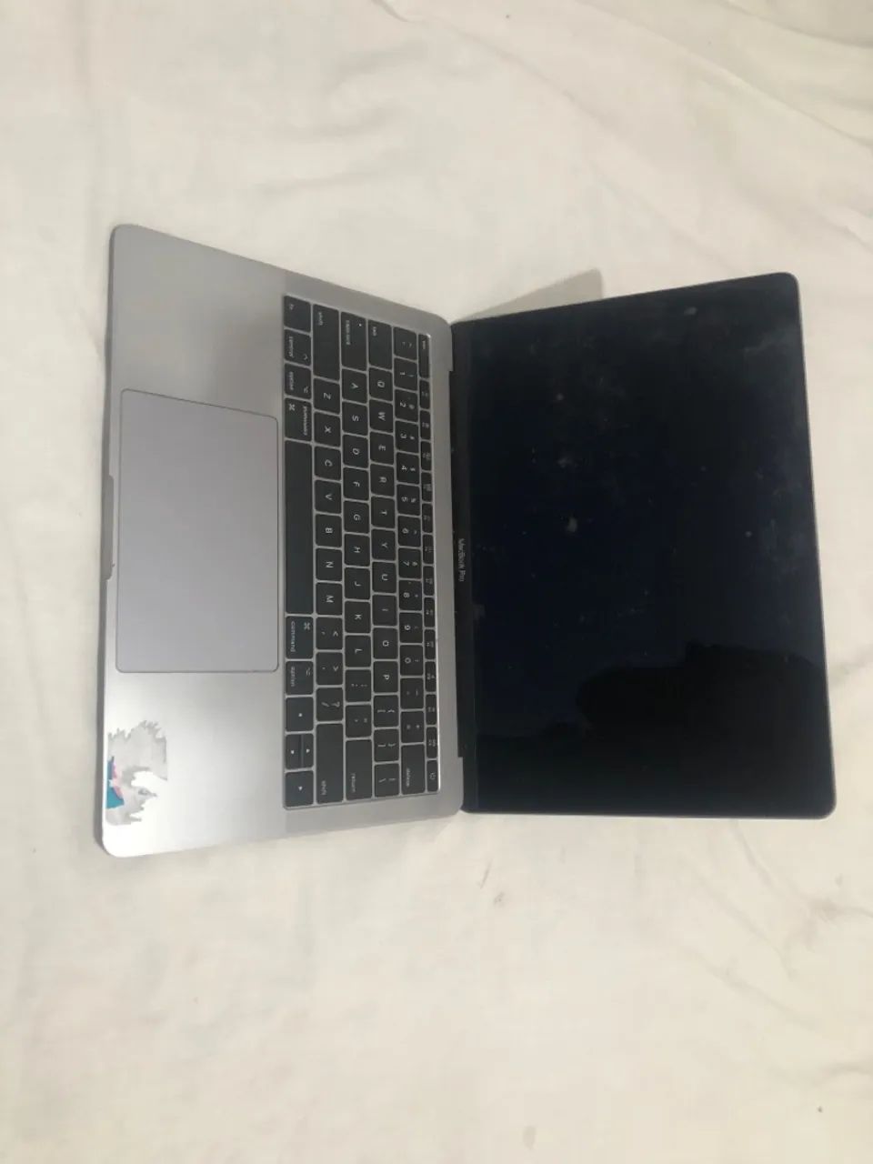 MacBook Pro 2017 (Para retirada de peças) - Foto 3