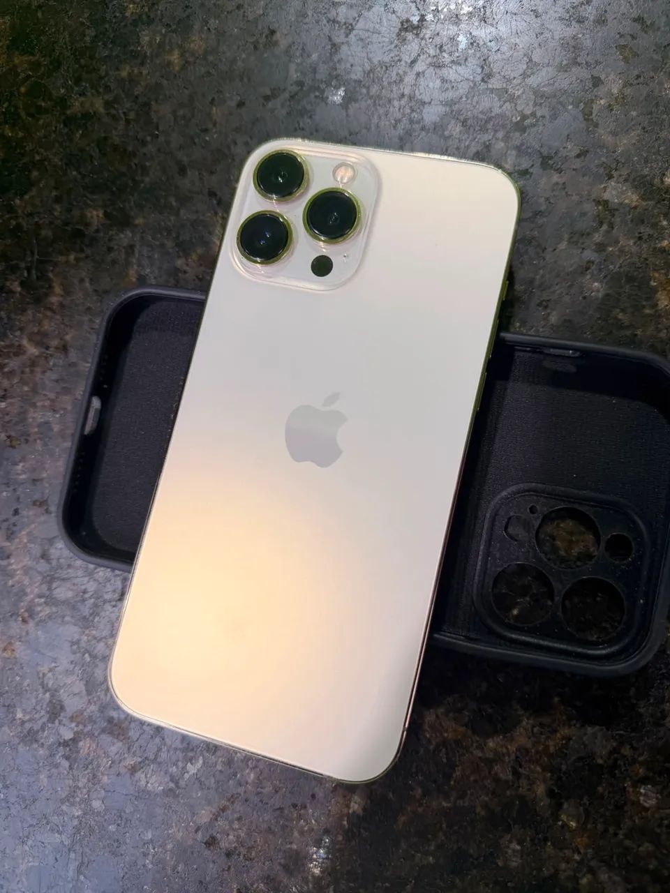 iPhone 13 Pro Max 256gb gold todo original  - Foto 5