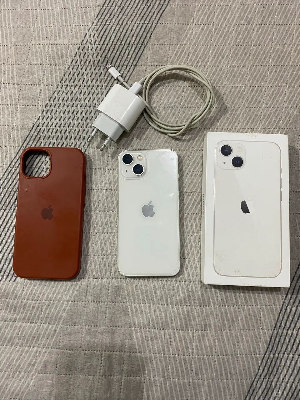 iPhone 13 