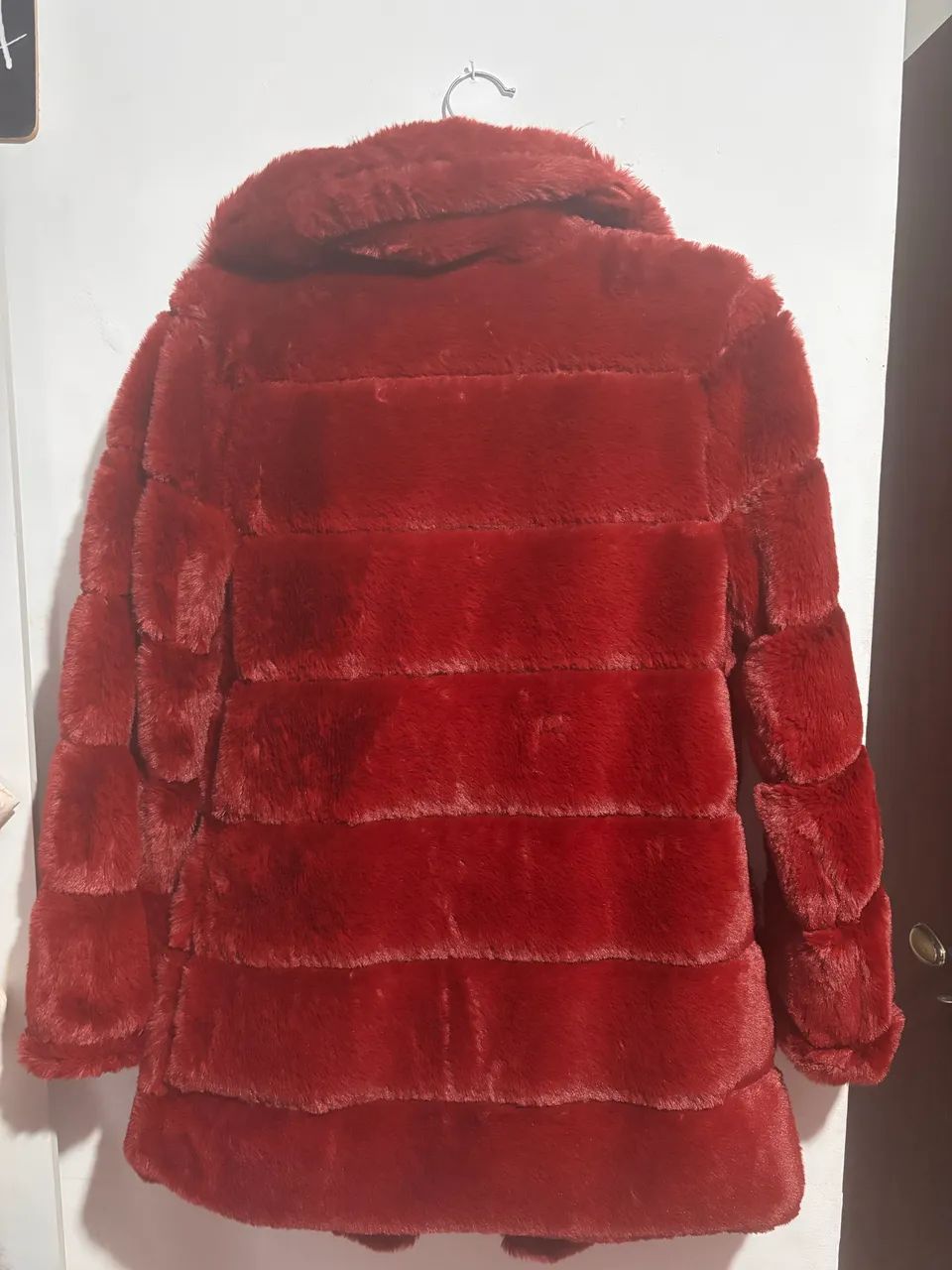 Casaco de pelo vermelho - Foto 4