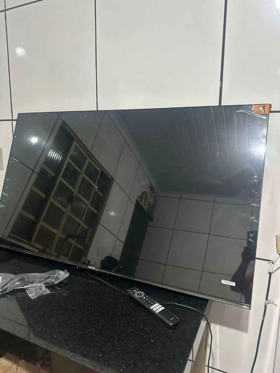 Smartv 50 4K TCL no plástico  - Foto 2