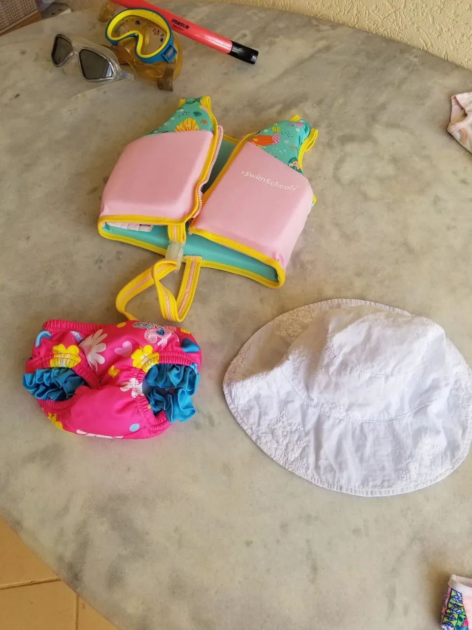 "Moda Praia Baby "- Varias Coisas  - Foto 3