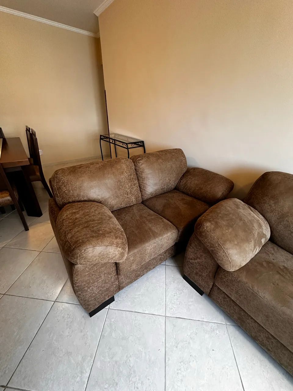 Conjunto de Sofás Luxo Suede - Foto 4