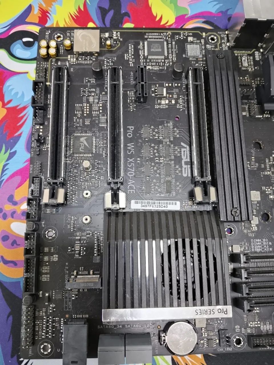 Placa-mãe ASUS Pro WS X570-ACE - Socket AM4 - Para Retirada de Peças - Foto 3