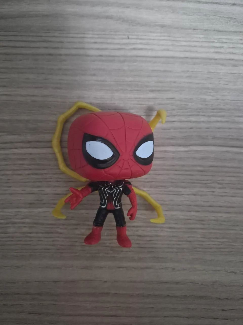 Funko pop - Aranha de ferro  - Foto 2