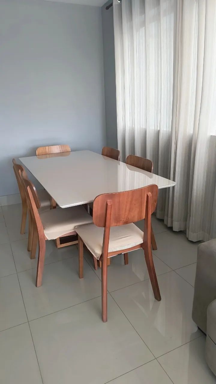 Mesa de jantar com 06 cadeiras - Foto 3