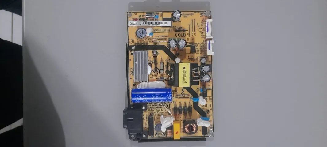 Placas internas + alto-falantes TCL L32S4900S - Foto 3