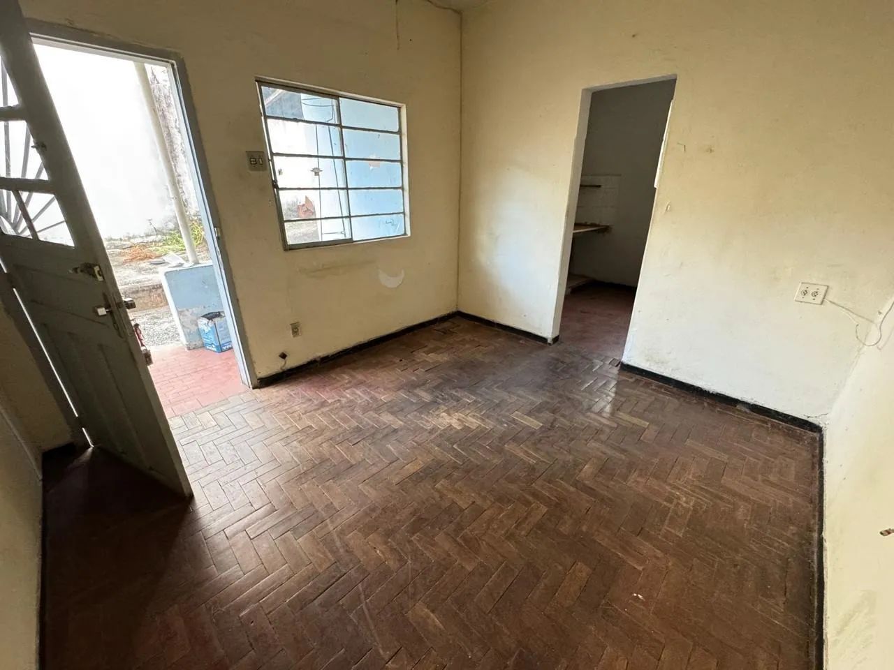 Casa para alugar com quintal no bairro Renascença - Foto 2