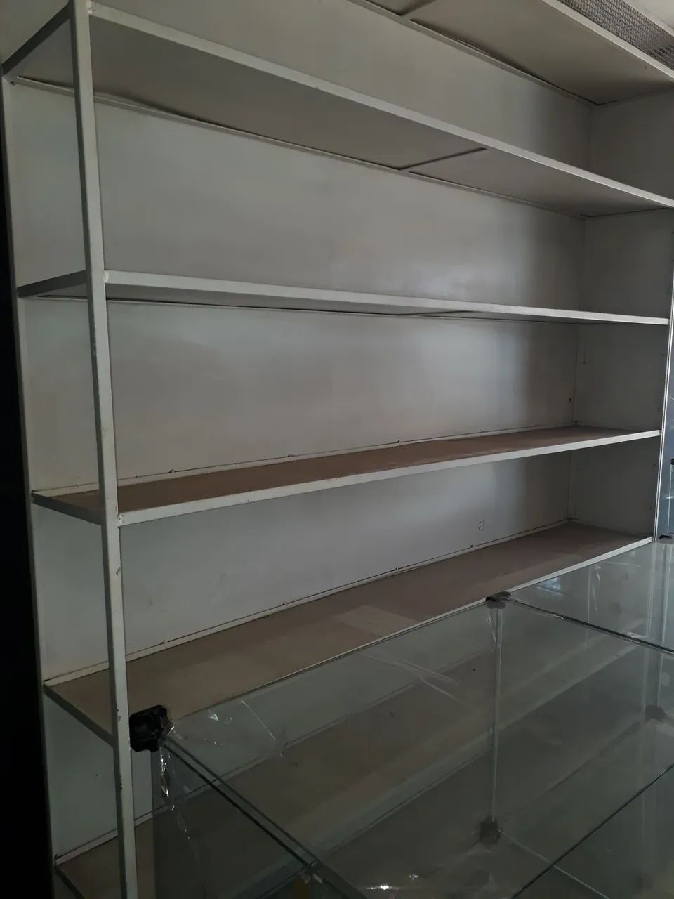 Prateleiras de ferro Vendo ou troco - Foto 4