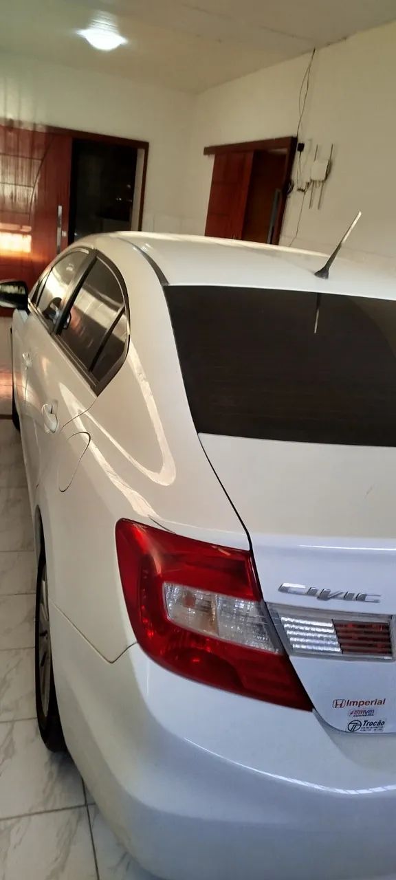 Honda Civic 1.8 LXS 16V FLEX 4P AUTOMÁTICO 2016