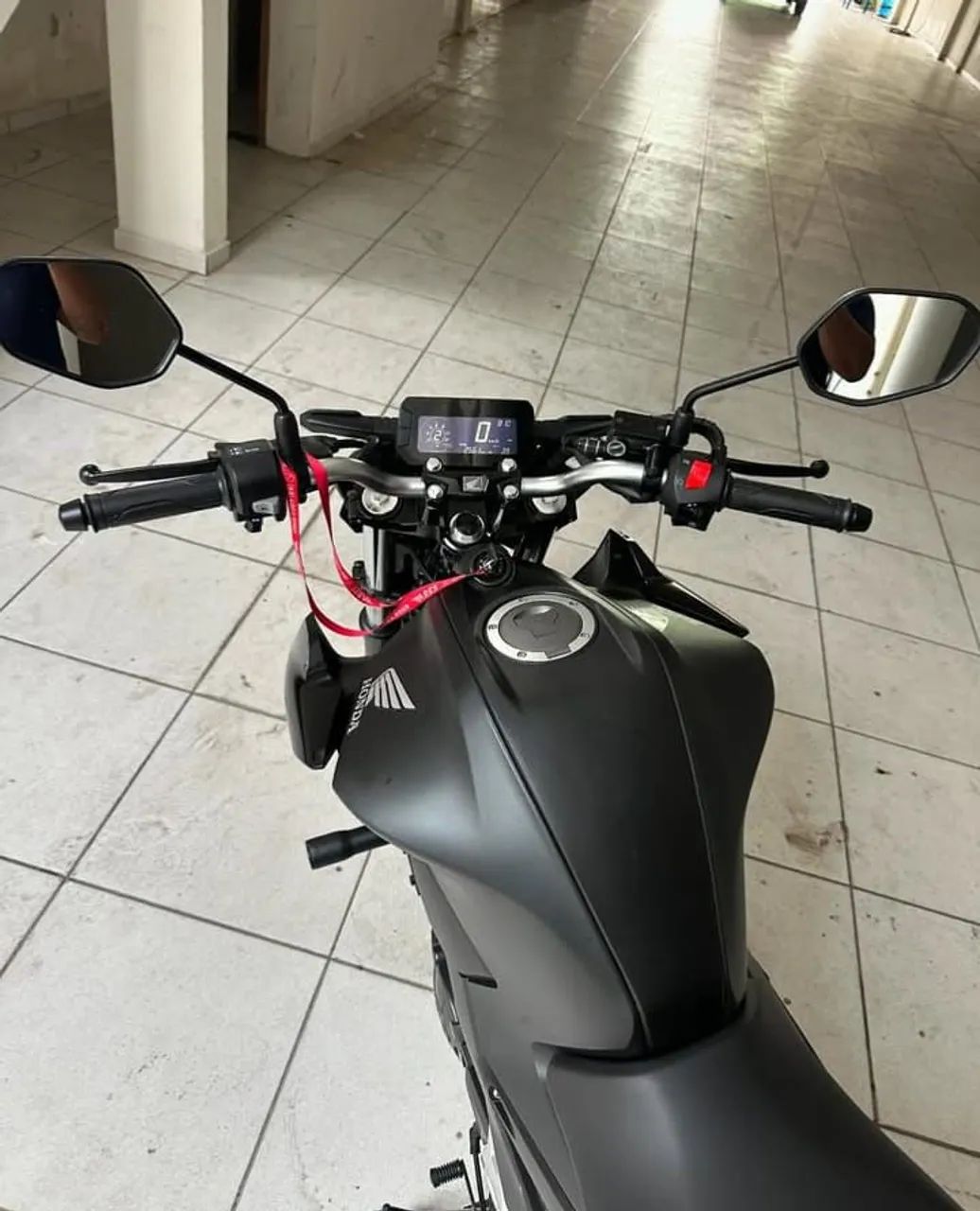 CB 300  - Foto 5