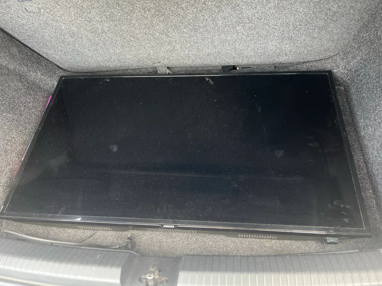 Vendo televisão smart 42polegadas