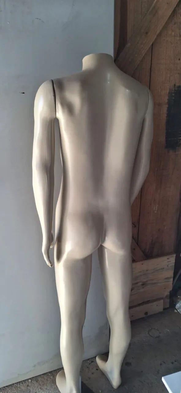 Manequins de perna, em bom estado, valor unitário. - Foto 3