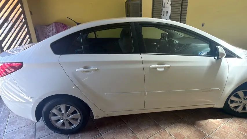 Hyundai Hb20S C.PLUS/C.STYLE 1.6 FLEX 16V MEC.4P 2015