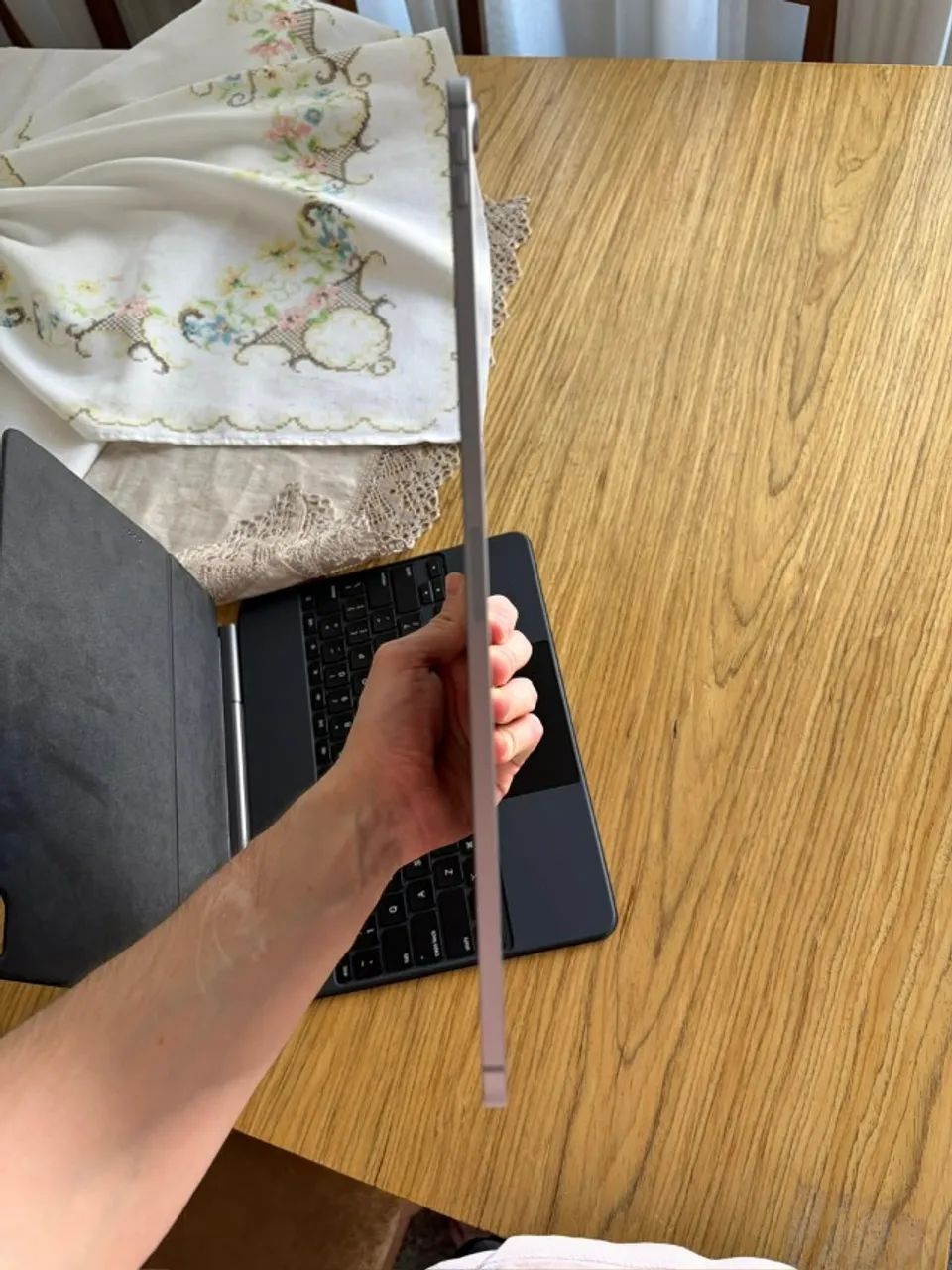 iPad Air M4 13? 256GB 5G Cellular + Magic Keyboard Original Apple - Foto 3