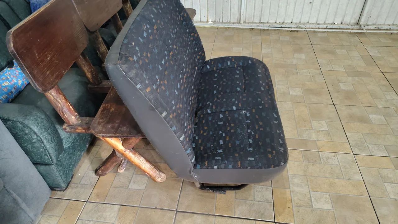 Banco passageiro Ford cargo  - Foto 3