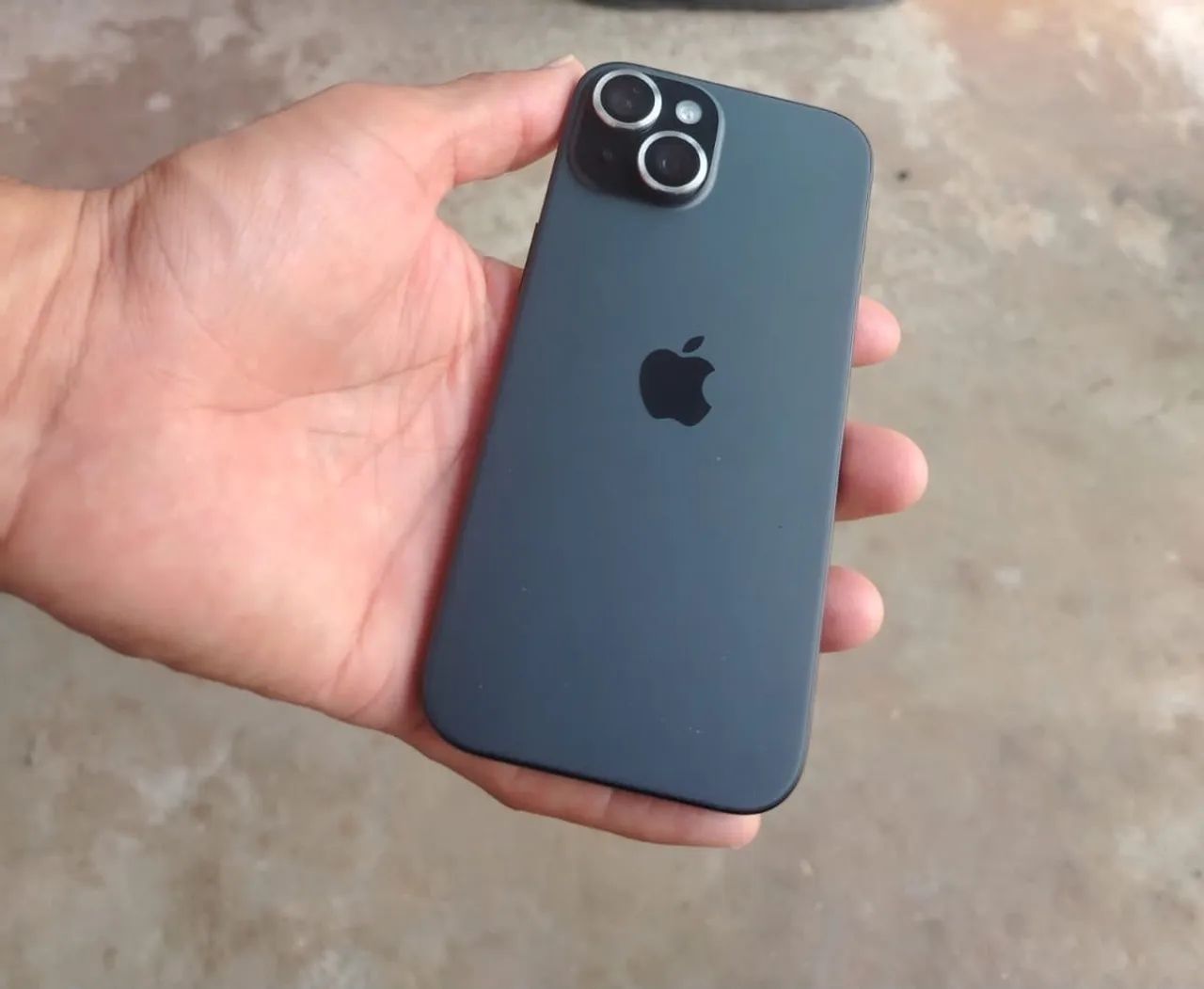 iPhone 15 256G