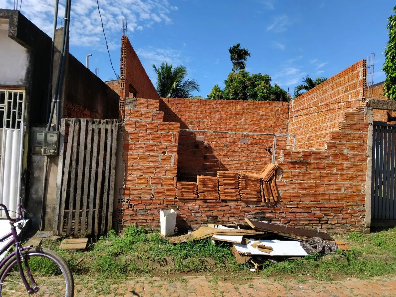 Vendo este terreno