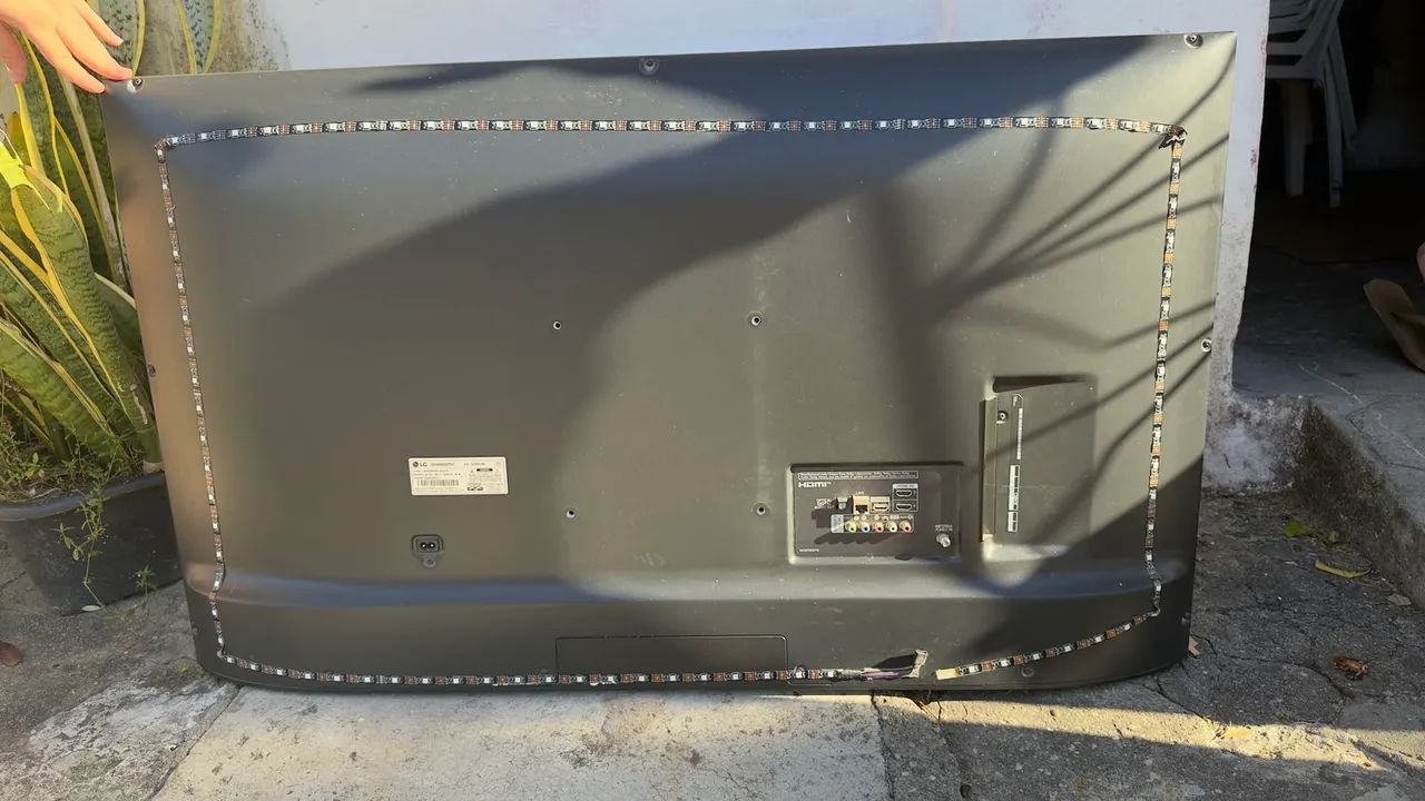 TV para retirada de peças  - Foto 3