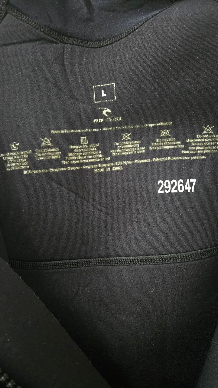 Roupa de borracha - Foto 3