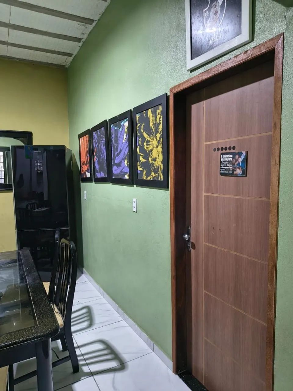 CASA COM ÓTIMA LOCALIZAÇÃO  - Foto 5