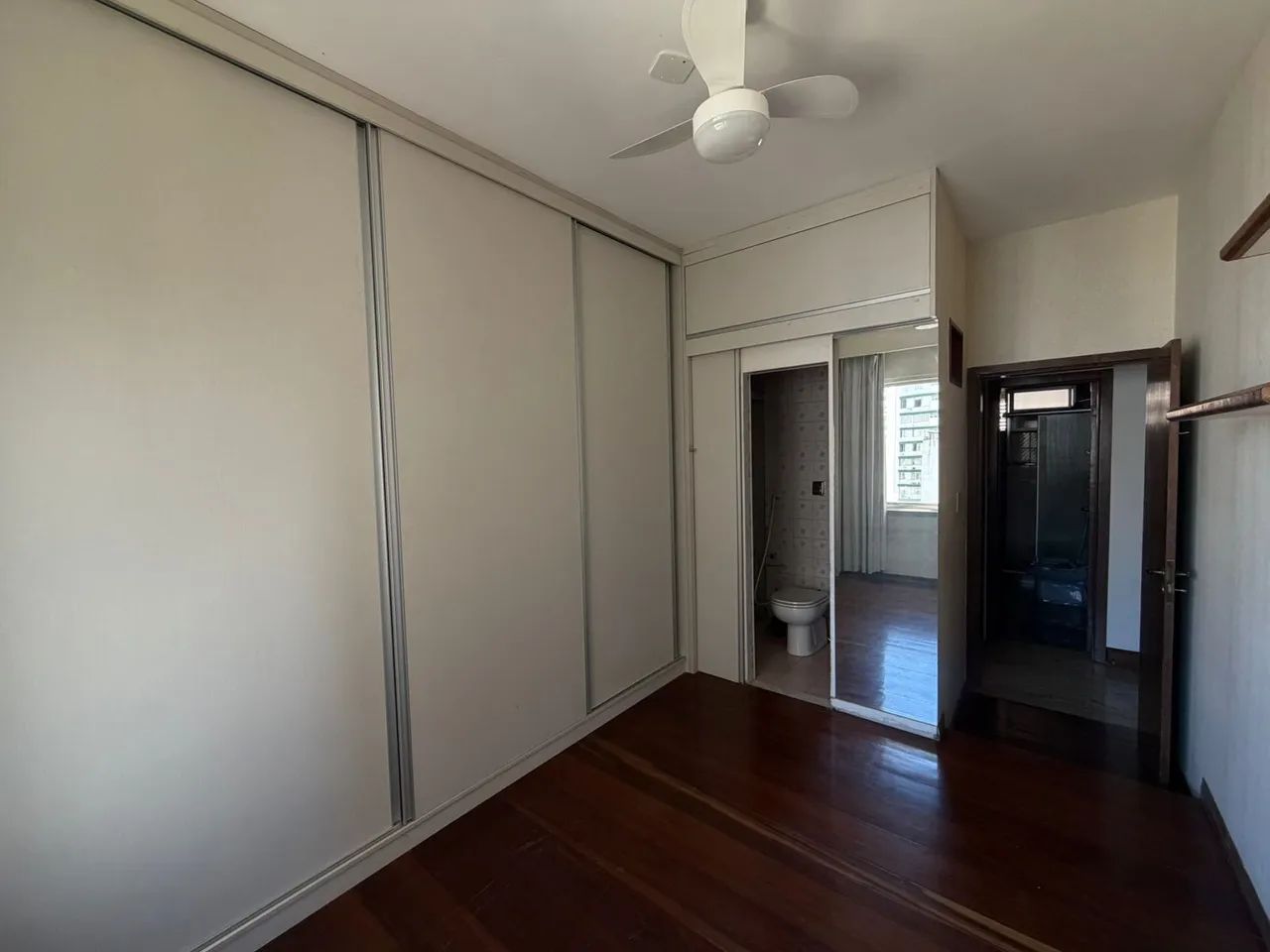Alugo 3/4 com sala e gabinete - Foto 5
