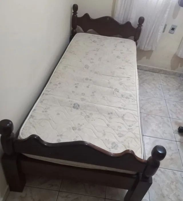 Cama de solteiro (ACEITO PROPOSTAS)