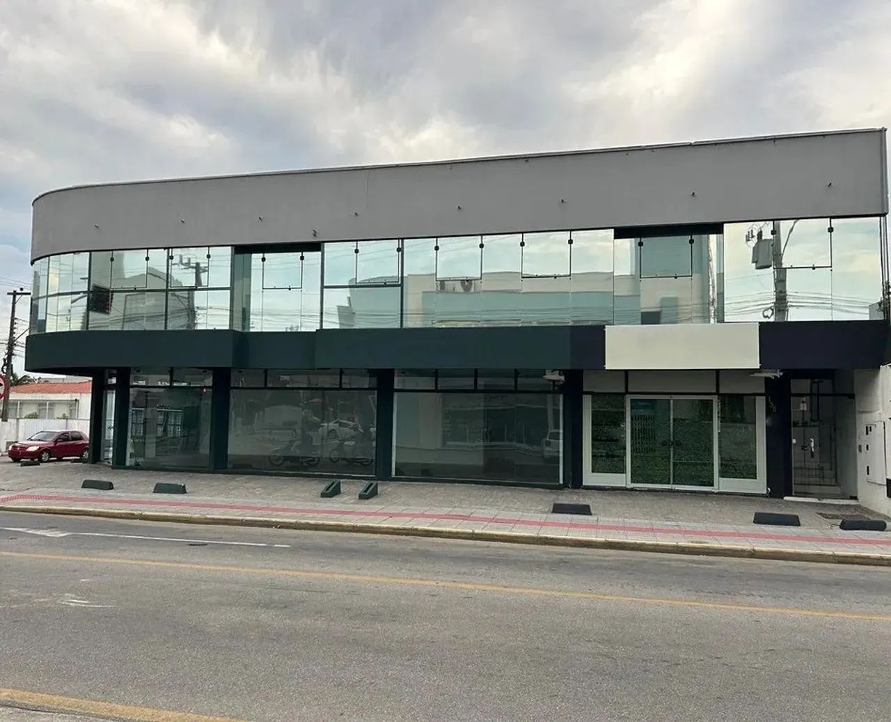 Sala Comercial para Aluguel  Centro de Tijucas (SC) - Foto 2