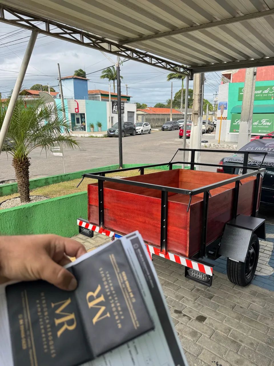 Carretinha um eixo nova  - Foto 3