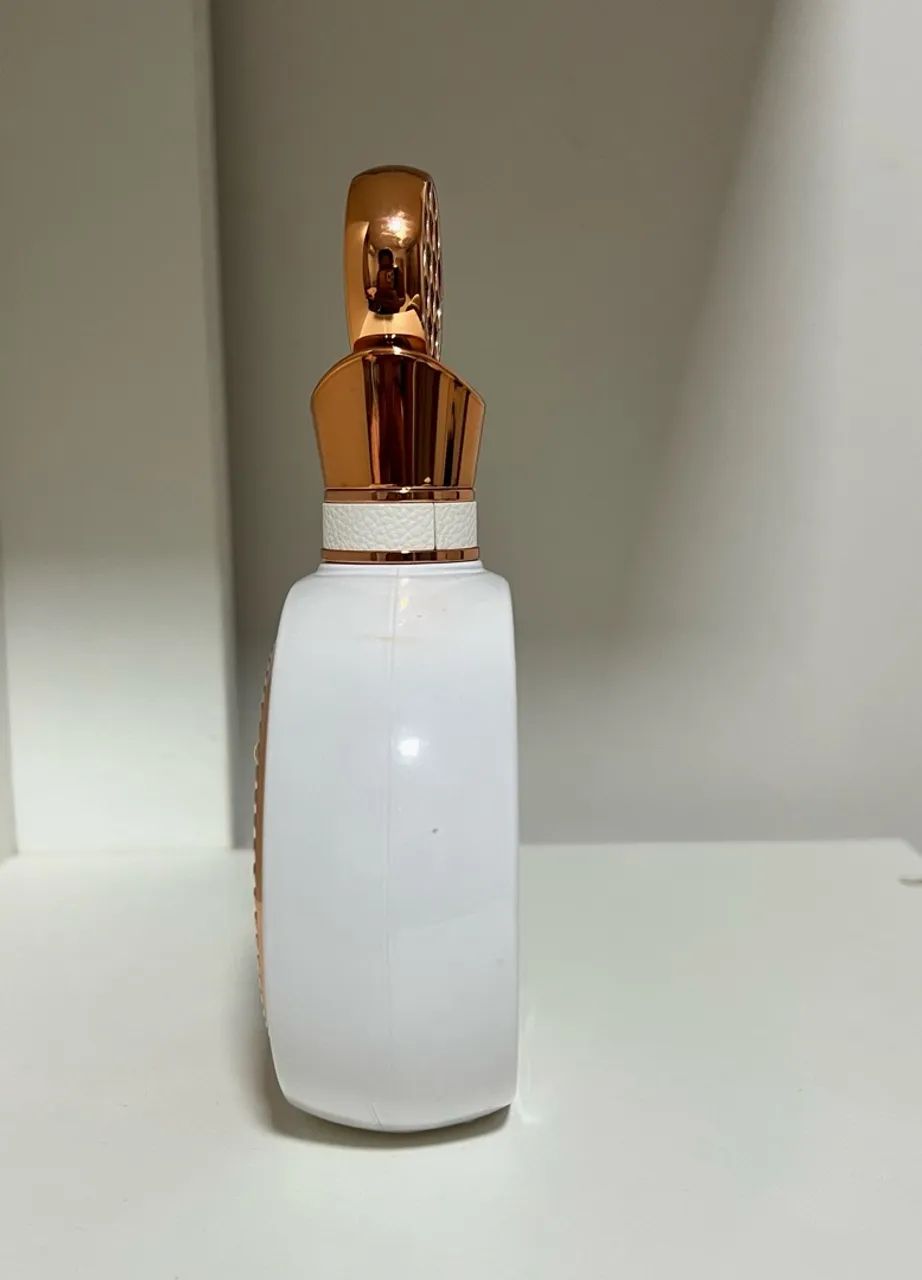 Perfume árabe (ainda tem bastante)  Fakhar Lattafa - Foto 4