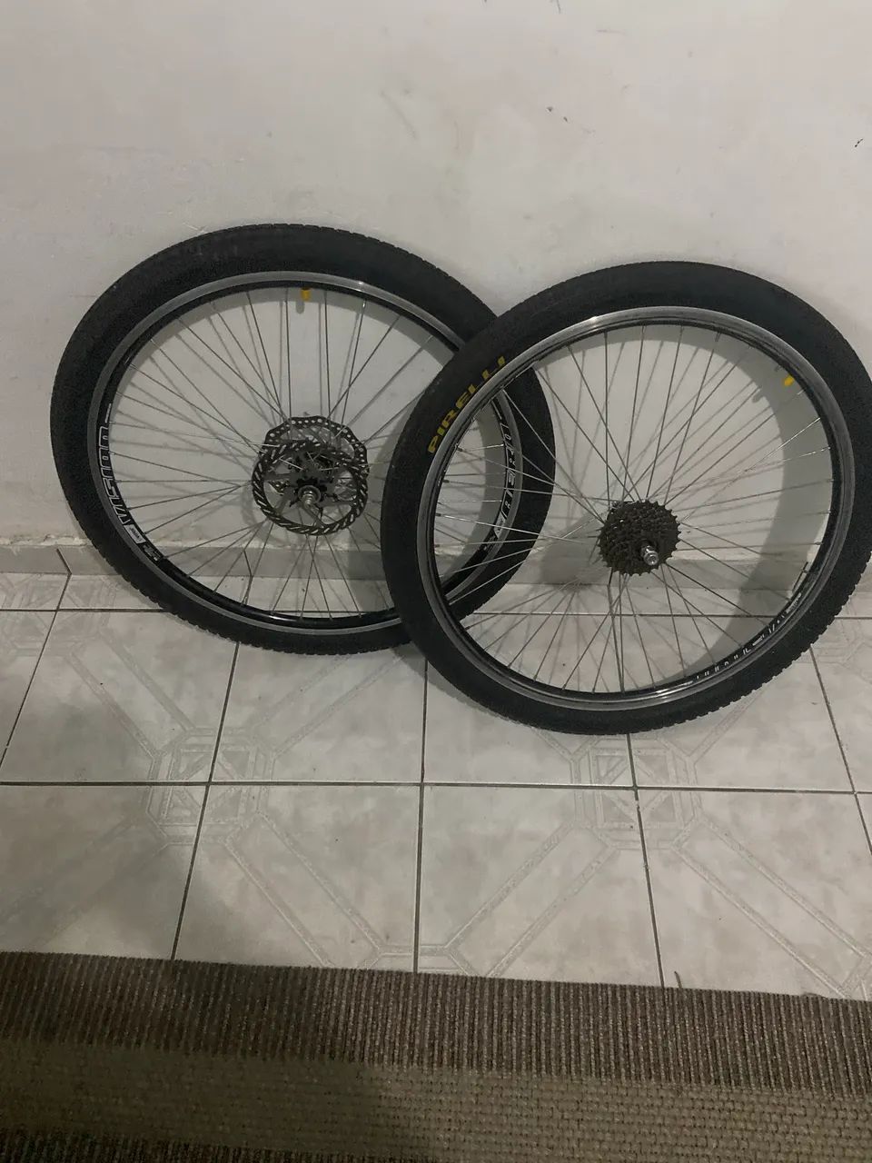 Rodas 26 