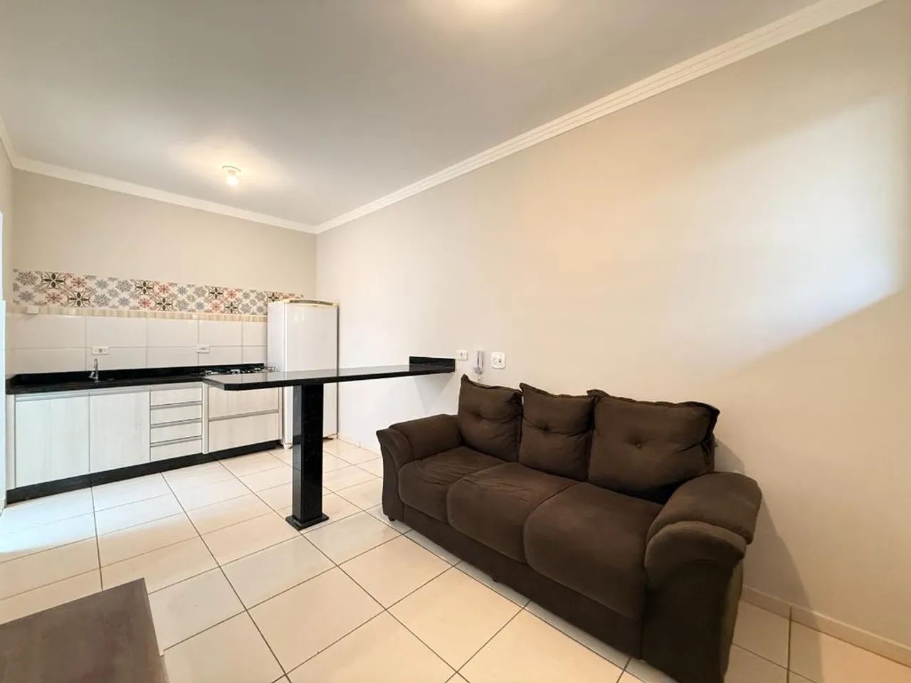 Apartamento para alugar em Maringá, Zona 07, com 1 quarto, com 34 m², Ecology - Foto 2