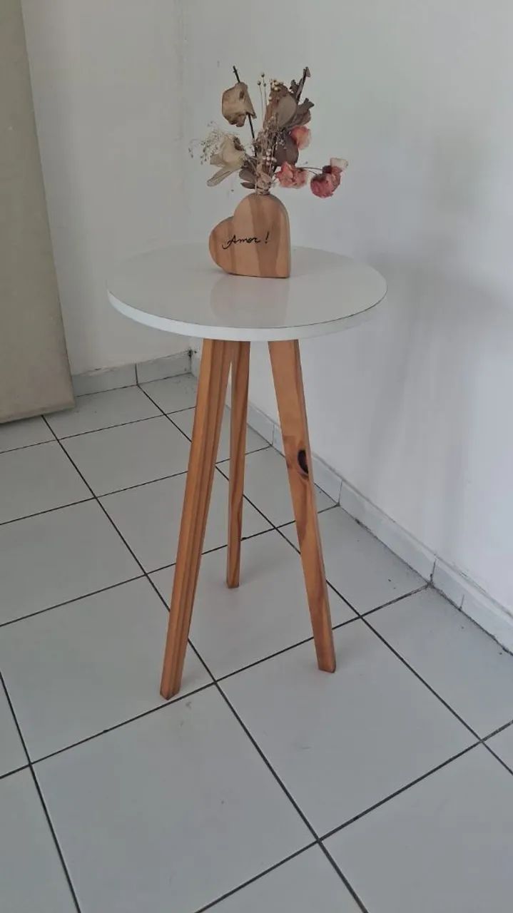 Mesa de apoio redonda