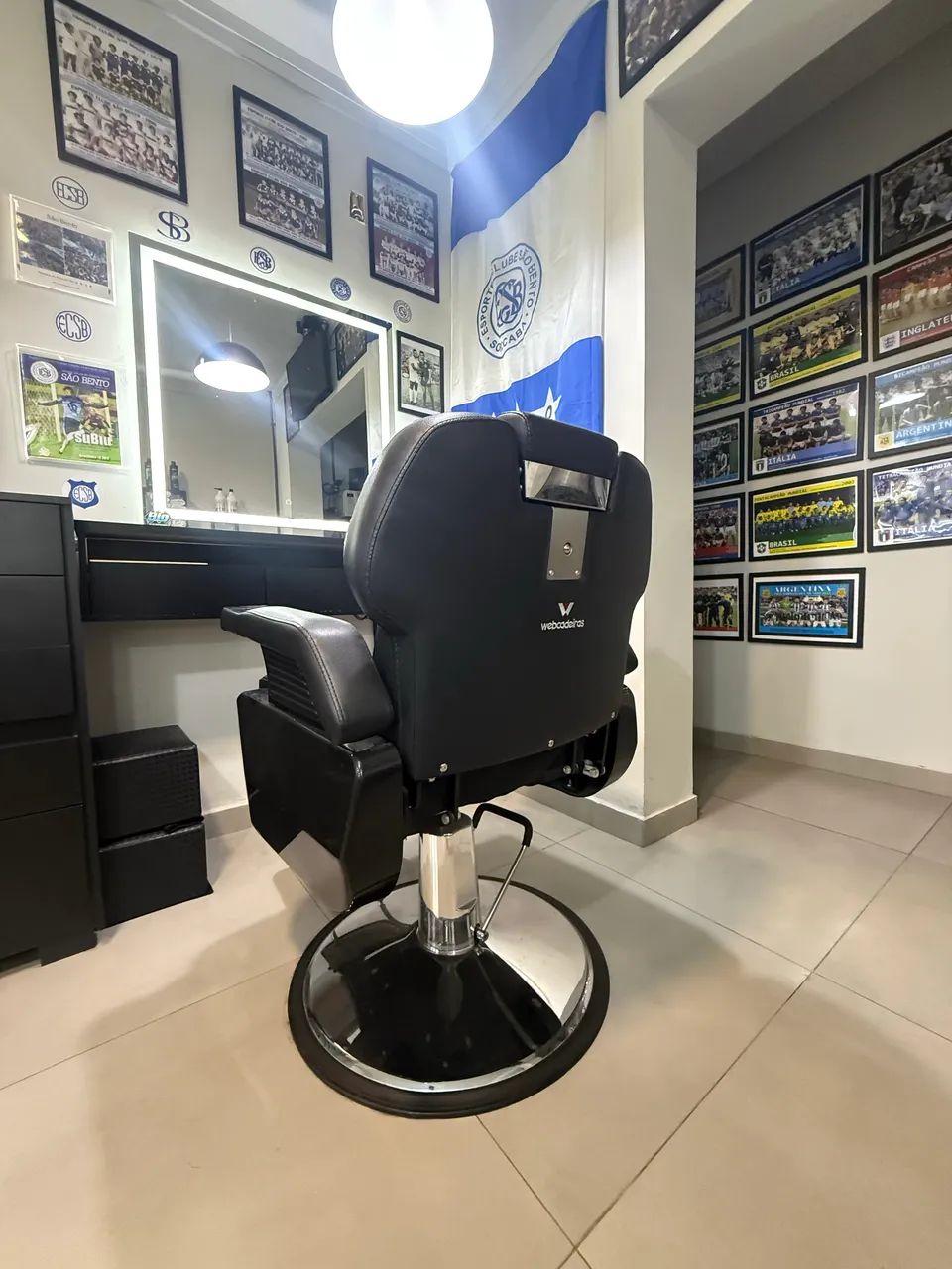 Cadeira Barbearia / salão  - Foto 3