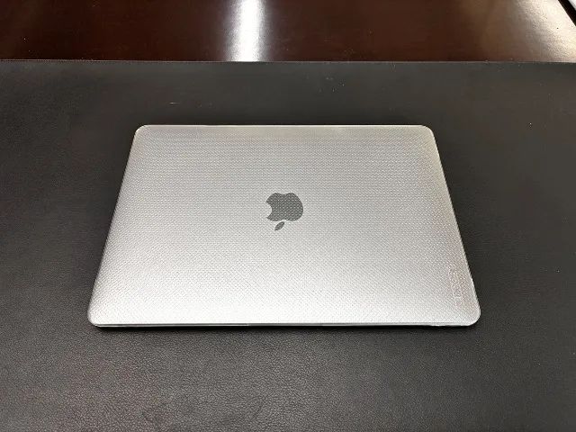 Macbook Retina 12' 2025 excelente estado
