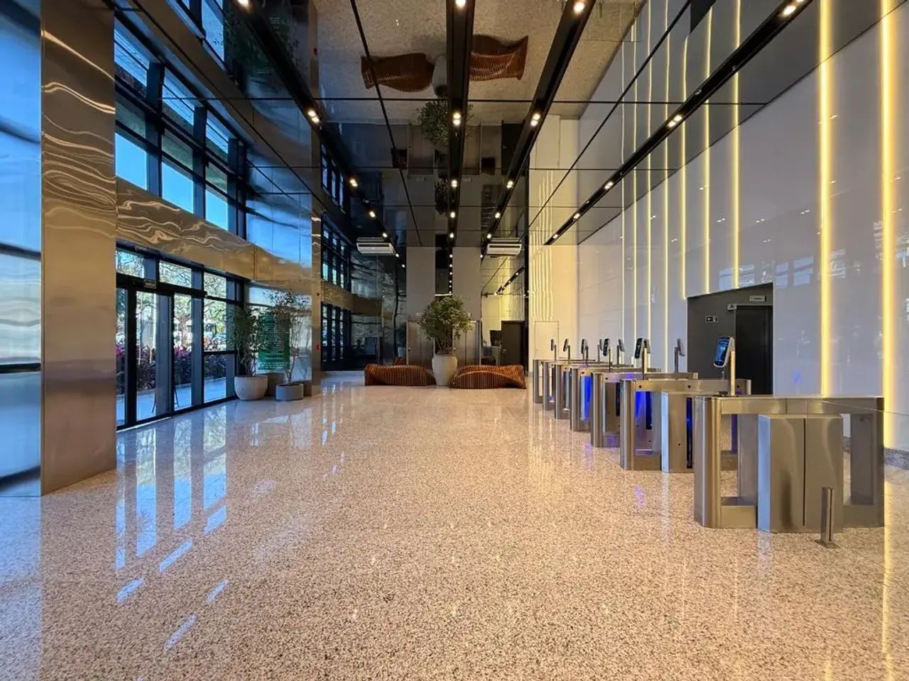Sala para alugar em Maringá, Zona 01, com 46 m², Phenom Parque Empresarial - Foto 3