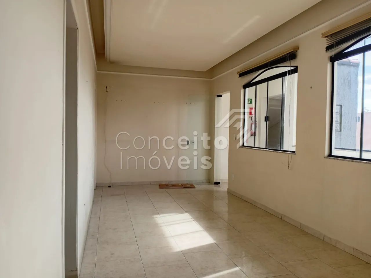 Sala Comercial com 45 m² - Centro - Foto 3