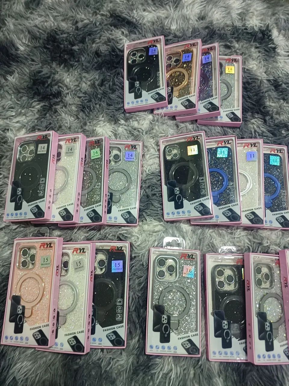 Capinha case magnética cravejada para iphone