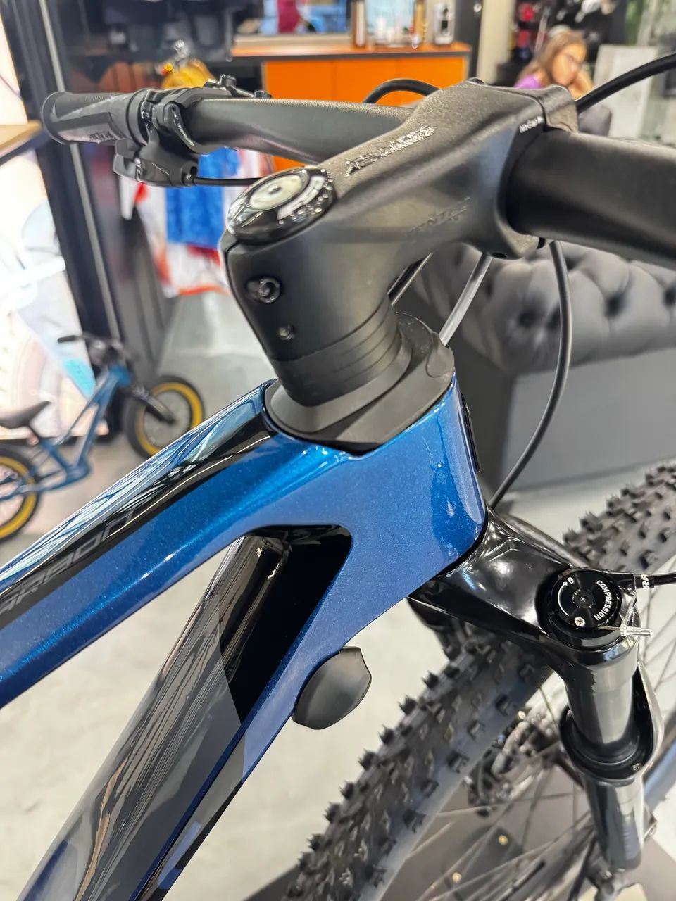 Impact Carbon Comp/ tam. P M - Foto 2