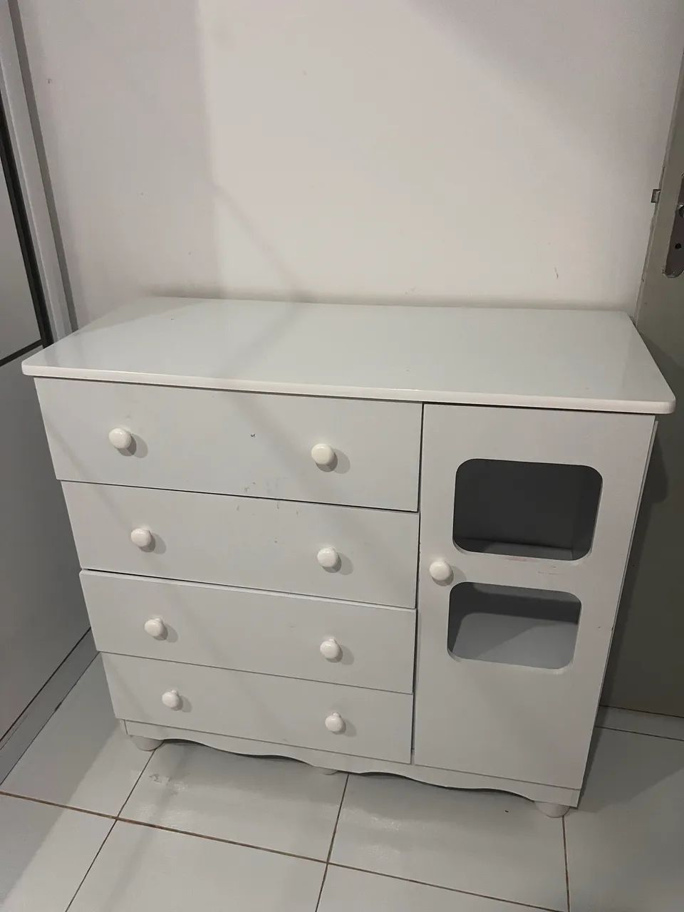 Cômoda infantil em ótimo estado 