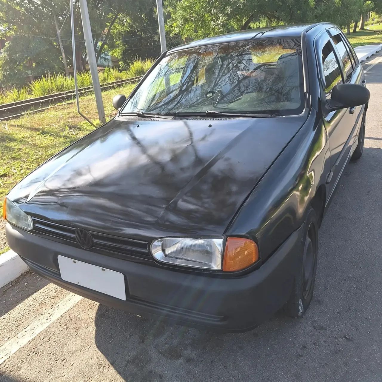 Volkswagen Gol Geração II 1000 1.0 16V MI Gasolina Mec. 4P 1998